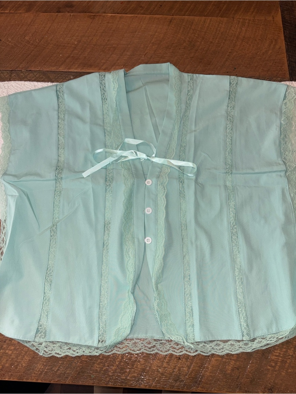 Light Aqua Lace-Trim Kimono Robe